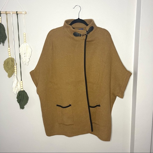 Apt. 9 Sweaters - Apt 9 Women’s Camel Brown Riding Cape Buckle Collar Pullover Sweater One Size
